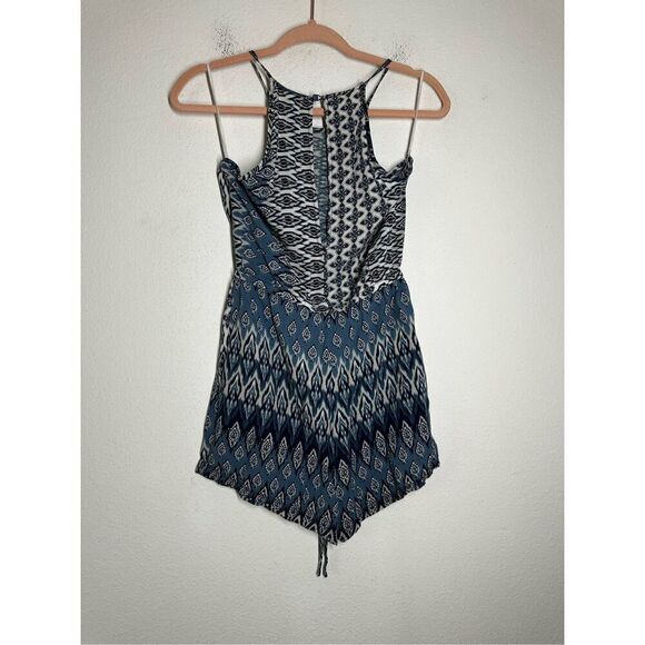 Aéropostale Bleu White Geometric Print Playsuit Size S Petite - Picture 3 of 15